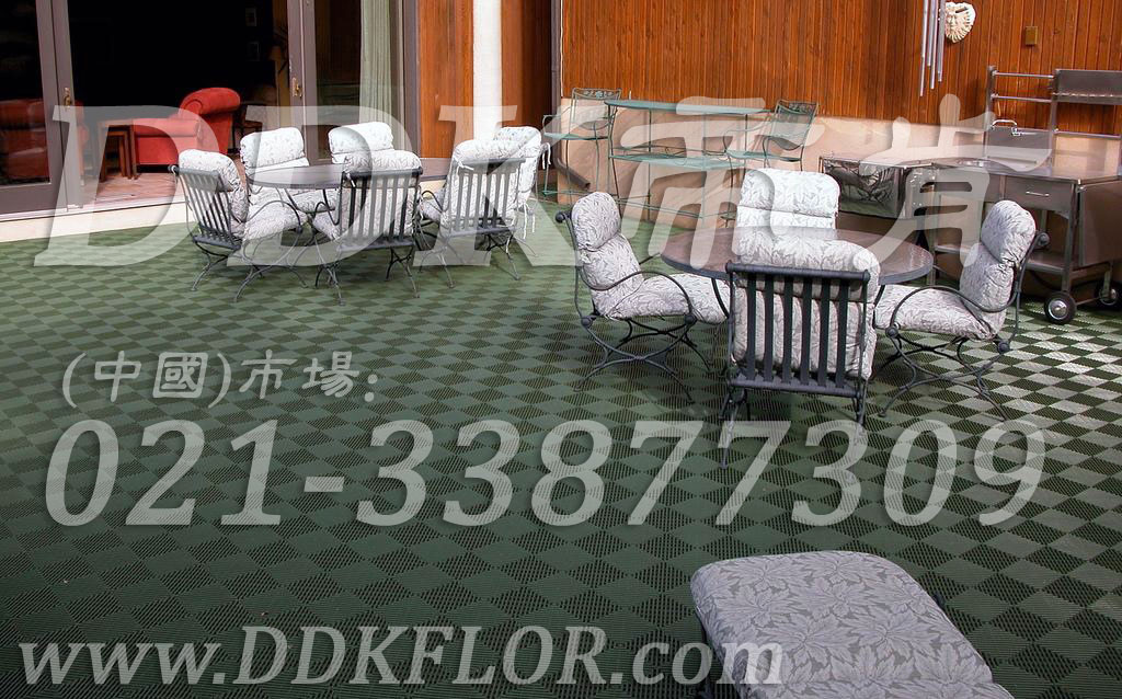 綠色_戶外花園休閑區地面鋪設材料樣板圖片,帝肯(DDK)_8100_T550（室外花園地面材料）效果圖，戶外地磚,戶外地板,戶外花園地磚,pvc戶外地板,塑料戶外地板,幼兒園戶外地墊,幼兒園戶外地板,戶外地墊,戶外地毯,戶外地膠,戶外塑料地板,戶外塑膠地毯,戶外花園地板,戶外草坪地墊,戶外防滑墊,花園戶外地板,陽臺戶外地板,入戶花園地板,入戶花園地面,室外花園地磚,花園地板磚,露臺花園裝修,室外地板膠,室外地磚,室外地膠,室外塑料地板,室外塑膠地板,室外鏤空拼裝地板,室外防水地板,室外防滑地墊,室外生態地板,室外環保地板,室外防腐地板,室外陽臺地板,室外陽臺磚,室外露臺地磚,室外露臺裝修,幼兒園室外地膠