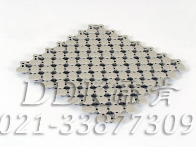 淡卡其色_橢圓表面_互扣式網孔防滑地膠（4）樣板圖片，帝肯(DDK)_8200（ODL|達喜）效果圖，工業用格柵地墊,浴室pvc格柵地板,柵格地墊,排水地墊,pvc防水地墊,塑膠透水地板,衛生間地板隔水墊,衛生間地墊,衛浴防滑墊,衛生間防水地墊,衛生間防滑地墊,衛生間防滑墊,衛生間地膠,漏水地墊,漏水地膠,排水防滑墊,排水地板,疏水墊,疏水板,疏水磚,疏水防滑地墊,疏水防滑墊,耐油耐水地墊,漏水防滑墊,疏水地墊,疏水地毯,疏水地席,浴室防滑疏水磚,透水地墊,透水地板膠墊,透水防滑塑膠地墊,防水地墊,防水地毯,防水地膠墊,防水墊,防水防滑墊,防滑隔水墊,隔水地墊,隔水地板,隔水材料,泄水型地板磚,PVC拼接地墊,塑料拼接地板,拼接式防滑墊,拼接式地墊,拼裝地墊,拼裝地膠,防滑拼墊,泳池地膠,泳池防滑地墊,泳池防滑地毯,洗手間地墊,洗手間防滑地毯,洗手間防滑墊,洗浴防滑墊,洗澡間防滑墊,游泳池地墊,游泳池防滑地膠,游泳池防滑墊,游泳館防滑墊,浴池防滑地墊,浴池防滑墊,浴室防滑地墊,浴室防滑地磚,浴室防滑地膠,浴室防滑墊,浴室地墊,浴室地板,浴室地板磚,浴室地毯,浴室地磚,浴室墊,淋浴房防滑墊