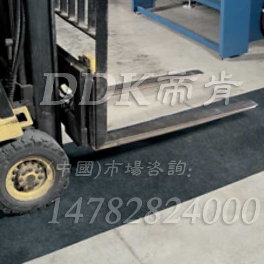 防塵吸灰通道地毯 車輪吸塵防臟 經濟型防污染地面保護墊，叉車地墊,叉車地板,叉車地膠墊,刮泥除塵地墊,入口防塵地墊,吸水吸塵地墊,吸塵地毯,三合一除塵墊,防塵地墊,防塵墊,門口除塵地墊,門口防塵地毯,門口防塵地墊,門口防塵墊,防塵防污地墊,防塵防滑地墊,門口地面除塵刷,防滑除塵地墊,除塵地毯,除塵墊,除塵腳墊,吸水地墊,吸水地毯,吸濕墊,工業吸油地墊