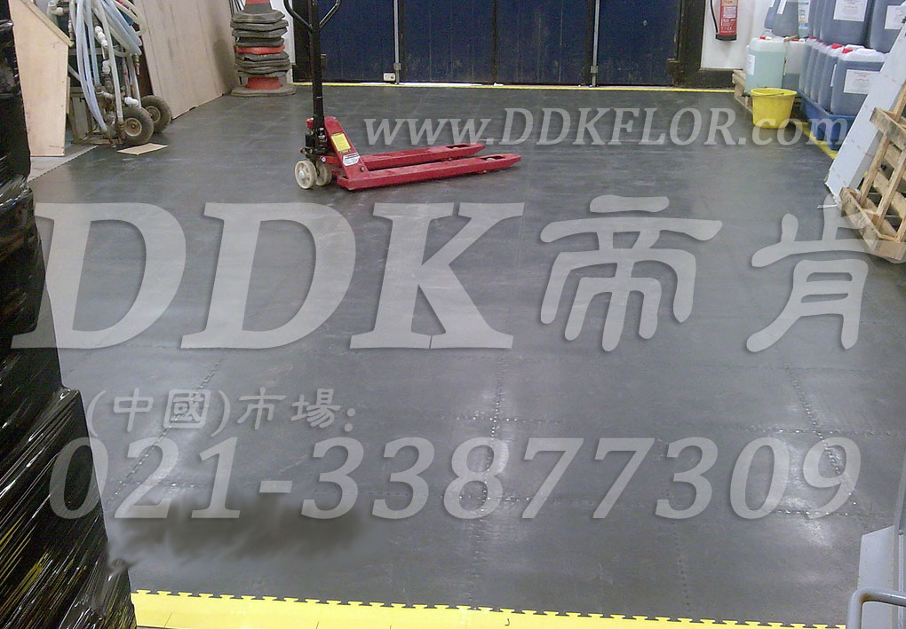 帝肯（DDK）_2000_9979塑料拼裝地板,工業強化地磚,強化工業地磚,鎖扣pvc地板,鎖扣塑膠地板,倉庫地板,倉庫塑膠地板,倉庫防潮地膠,抗壓地墊,抗壓地板,